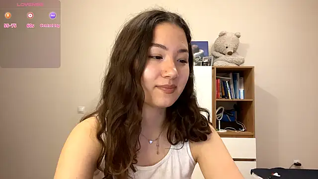 Sakuravice online show from 18, 11, 2025