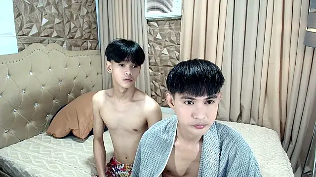 xxxhugecocktwinkxxx online show from 9, 5, 2026