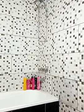 Snapshot of Alex_404040 chatting on 17, 10, 2025 Alex 404040 online show from 17, 10, 2025