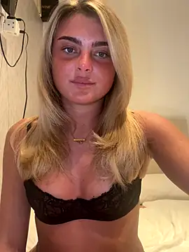 CassyBaby online show from 13, 9, 2025