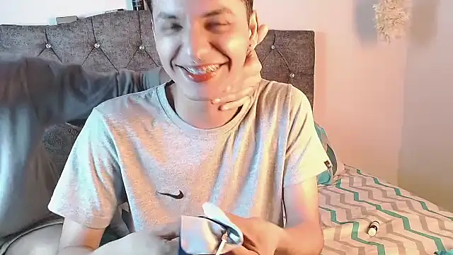 logan willyams  online show from 13, 10, 2025