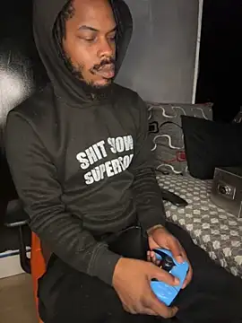 Snapshot of kingdiamond92 chatting on 2, 10, 2025 kingdiamond92 online show from 2, 10, 2025