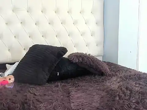 Snapshot of Sally_Moonn chatting on 15, 9, 2025 Sally Moonn online show from 15, 9, 2025