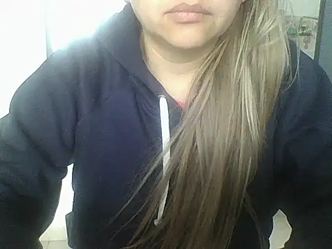 Valery  Rouse  online show from 10, 9, 2025