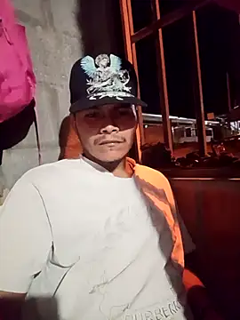 Snapshot of MiaouingAerofoil chatting on 8, 11, 2025 MiaouingAerofoil online show from 8, 11, 2025