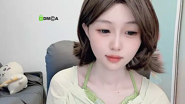 gummy-candy online show from 17, 10, 2025