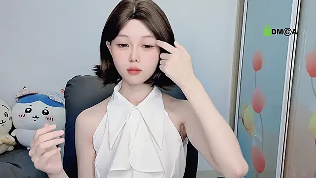 gummy-candy online show from 19, 10, 2025