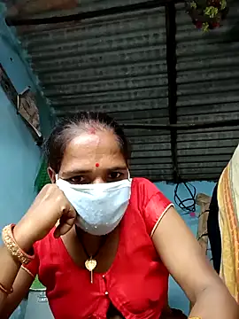 Snapshot of Hot-honi chatting on 30, 9, 2025 Hot-honi online show from 30, 9, 2025