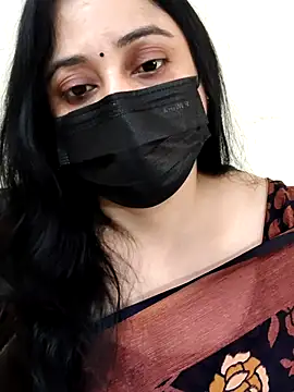 Monica cams online show from 4, 10, 2025