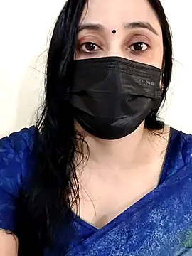 Monica cams online show from 25, 2, 2026