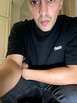 Merousexy282828 online show from 2, 12, 2025