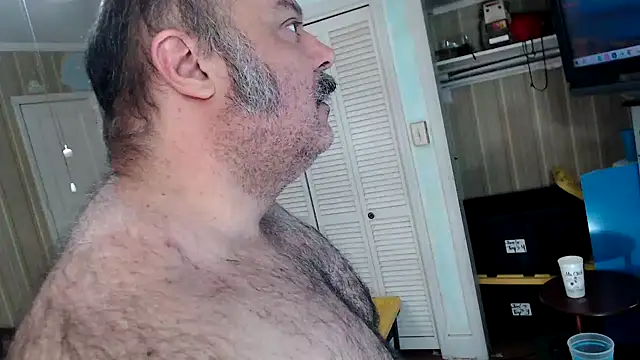 Snapshot of bullmusclejoe chatting on 26, 4, 2026 bullmusclejoe online show from 26, 4, 2026