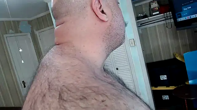 Snapshot of bullmusclejoe chatting on 1, 5, 2026 bullmusclejoe online show from 1, 5, 2026