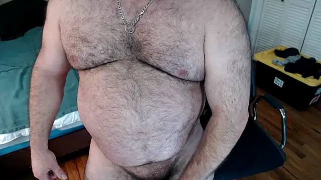 Snapshot of bullmusclejoe chatting on 6, 5, 2026 bullmusclejoe online show from 6, 5, 2026