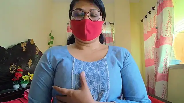 Elena cruz5 online show from 26, 2, 2026