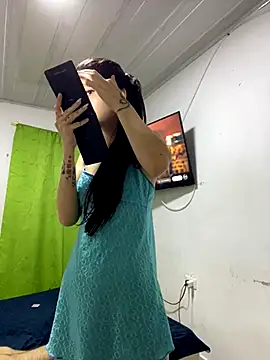 Snapshot of sashaxxx1630 chatting on 26, 9, 2025 sashaxxx1630 online show from 26, 9, 2025