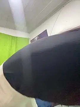 Snapshot of sashaxxx1630 chatting on 6, 10, 2025 sashaxxx1630 online show from 6, 10, 2025