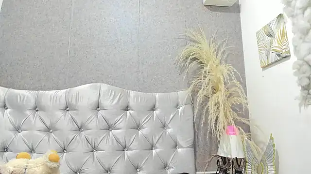 Snapshot of JeyJVazquez_ chatting on 8, 2, 2026 JeyJVazquez online show from 8, 2, 2026