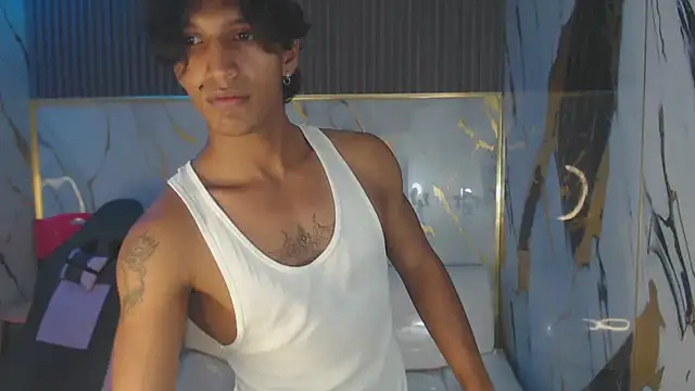 Snapshot of bull_cam chatting on 22, 10, 2025 bull cam online show from 22, 10, 2025