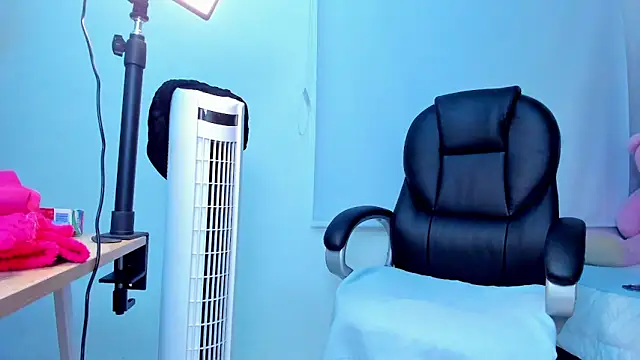 Snapshot of kate_lua chatting on 6, 10, 2025 kate lua online show from 6, 10, 2025