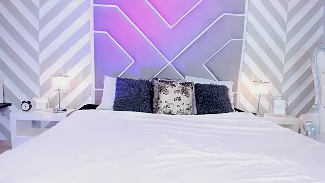 MissMahala  online show from 5, 11, 2025