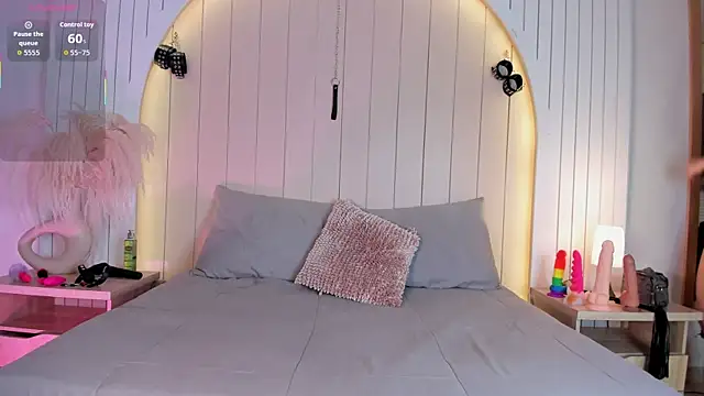 ALICESANDOVAL online show from 18, 3, 2026