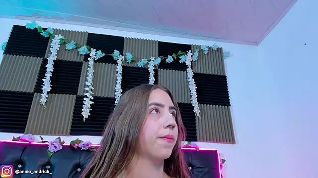 Snapshot of _leda_swan_ chatting on 26, 6, 2026 leda swan online show from 26, 6, 2026