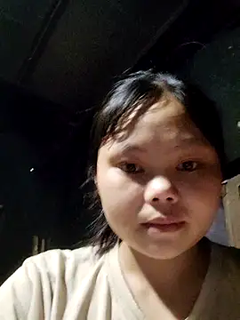Snapshot of omiu-baby chatting on 17, 5, 2026 omiu-baby online show from 17, 5, 2026