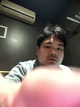 Snapshot of sho1101music chatting on 17, 11, 2025 sho1101music online show from 17, 11, 2025