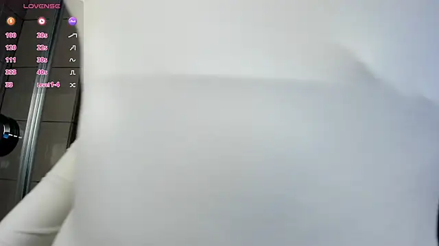 Lina Glow online show from 5, 4, 2026