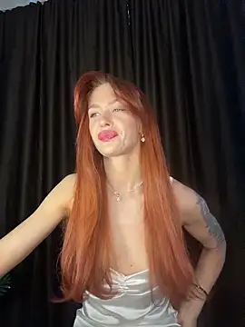 Snapshot of LittleFox___ chatting on 6, 2, 2026 LittleFox online show from 6, 2, 2026