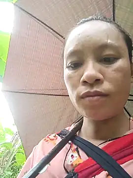 Snapshot of simi-lucy chatting on 25, 9, 2025 simi-lucy online show from 25, 9, 2025