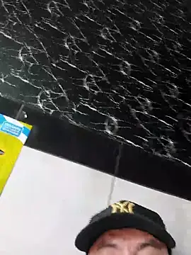 andrerj22 online show from 4, 10, 2025