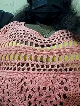 Snapshot of Silk_Smitha_27 chatting on 2, 11, 2025 Silk Smitha 27 online show from 2, 11, 2025