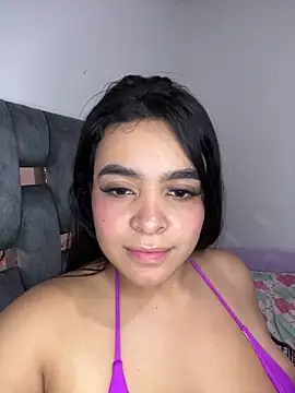 Snapshot of Danna_222 chatting on 13, 9, 2025 Danna 222 online show from 13, 9, 2025