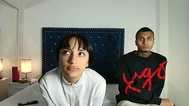 Snapshot of Damian_and_roxanne chatting on 16, 7, 2026 Damian and roxanne online show from 16, 7, 2026