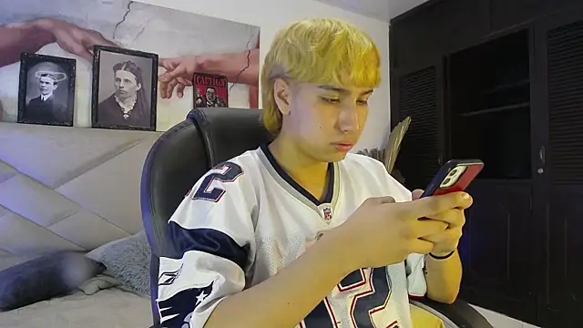 AngelFlexxx online show from 8, 10, 2025