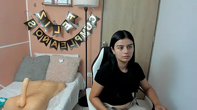 valerihouse online show from 19, 2, 2025