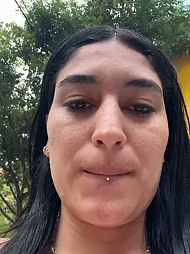 Scarlett 12 online show from 7, 10, 2025