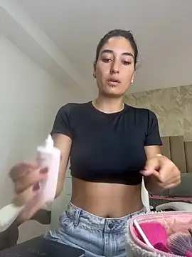 Scarlett 12 online show from 13, 3, 2026