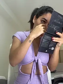 Scarlett 12 online show from 15, 3, 2026