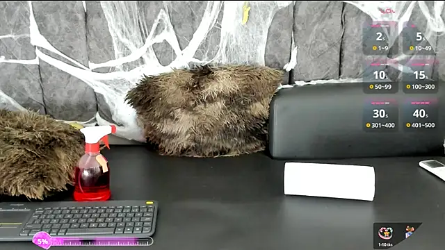 Snapshot of Rowan_Mills chatting on 12, 10, 2025 Rowan Mills online show from 12, 10, 2025