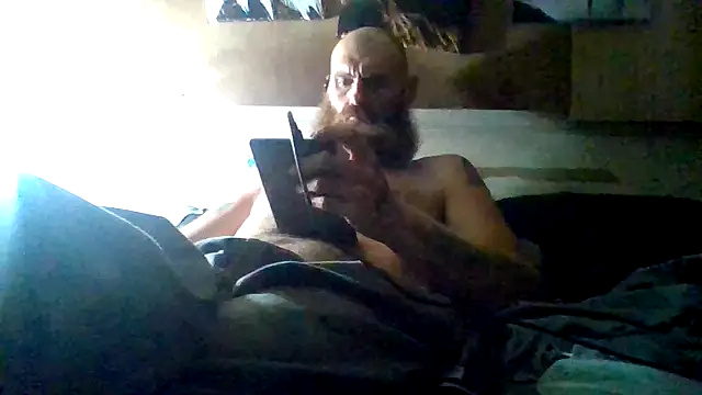 Snapshot of Cowboy815 chatting on 24, 7, 2026 Cowboy815 online show from 24, 7, 2026