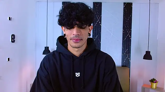 Franvill Trato online show from 30, 9, 2025