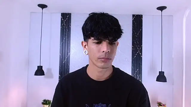 Franvill Trato online show from 23, 10, 2025