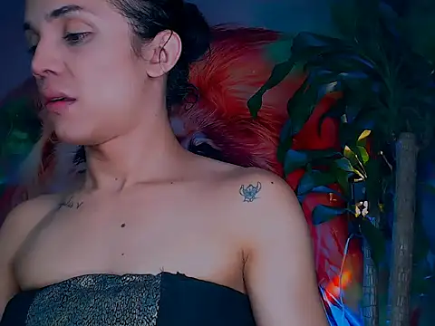 Cristal Gem1 online show from 4, 11, 2025