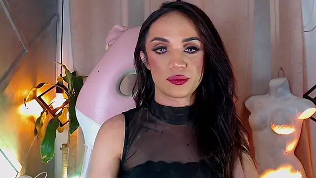 Snapshot of Cristal_Gem1 chatting on 5, 5, 2026 Cristal Gem1 online show from 5, 5, 2026