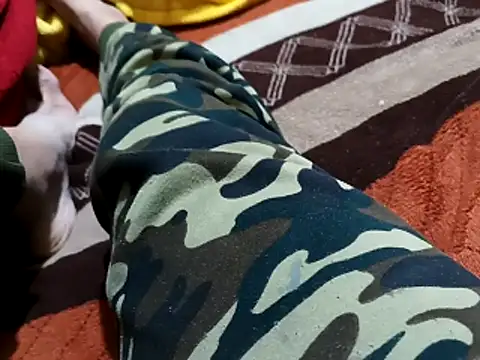 Snapshot of Lavz1995 chatting on 13, 2, 2026 Lavz1995 online show from 13, 2, 2026