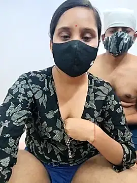 Snapshot of Miss_Riya20 chatting on 10, 5, 2026 Miss Riya20 online show from 10, 5, 2026