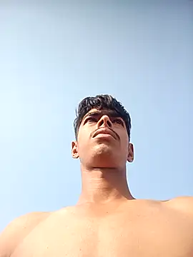 monster 33 online show from 16, 10, 2025